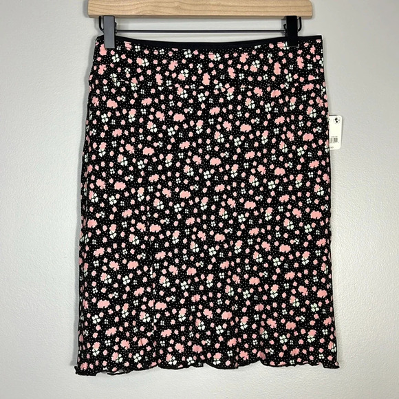 Free People Floral Mini IRL Skirt - Black - Size 4 - NWT - Picture 5 of 11